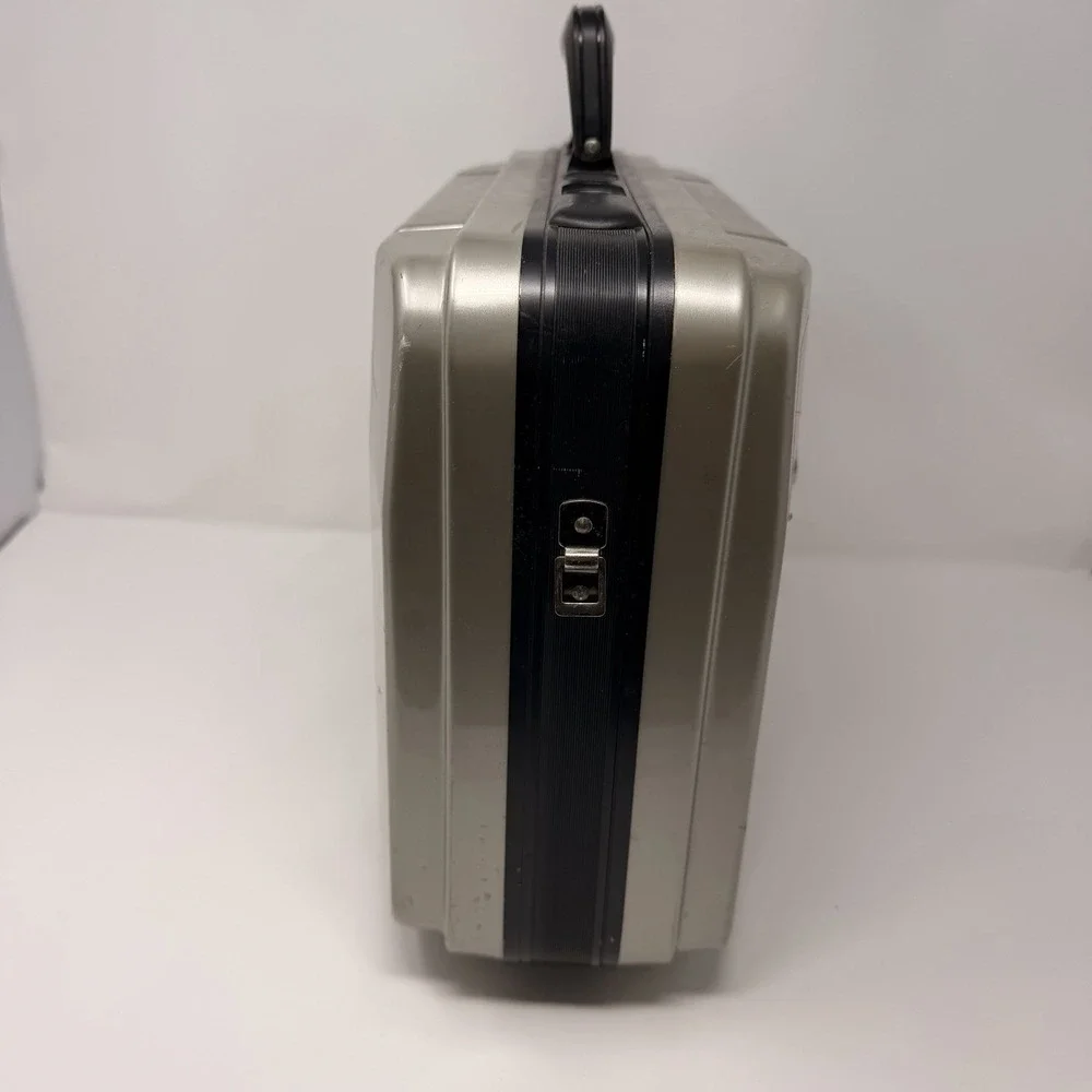 1985 Vintage Sony Video 8 Handycam CCD-M8u 8mm‎ Camera Recorder Hard CASE ONLY